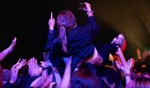 Crowdsurfing / Viersen